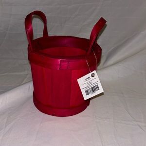 5” Red Basket with Handles NWT